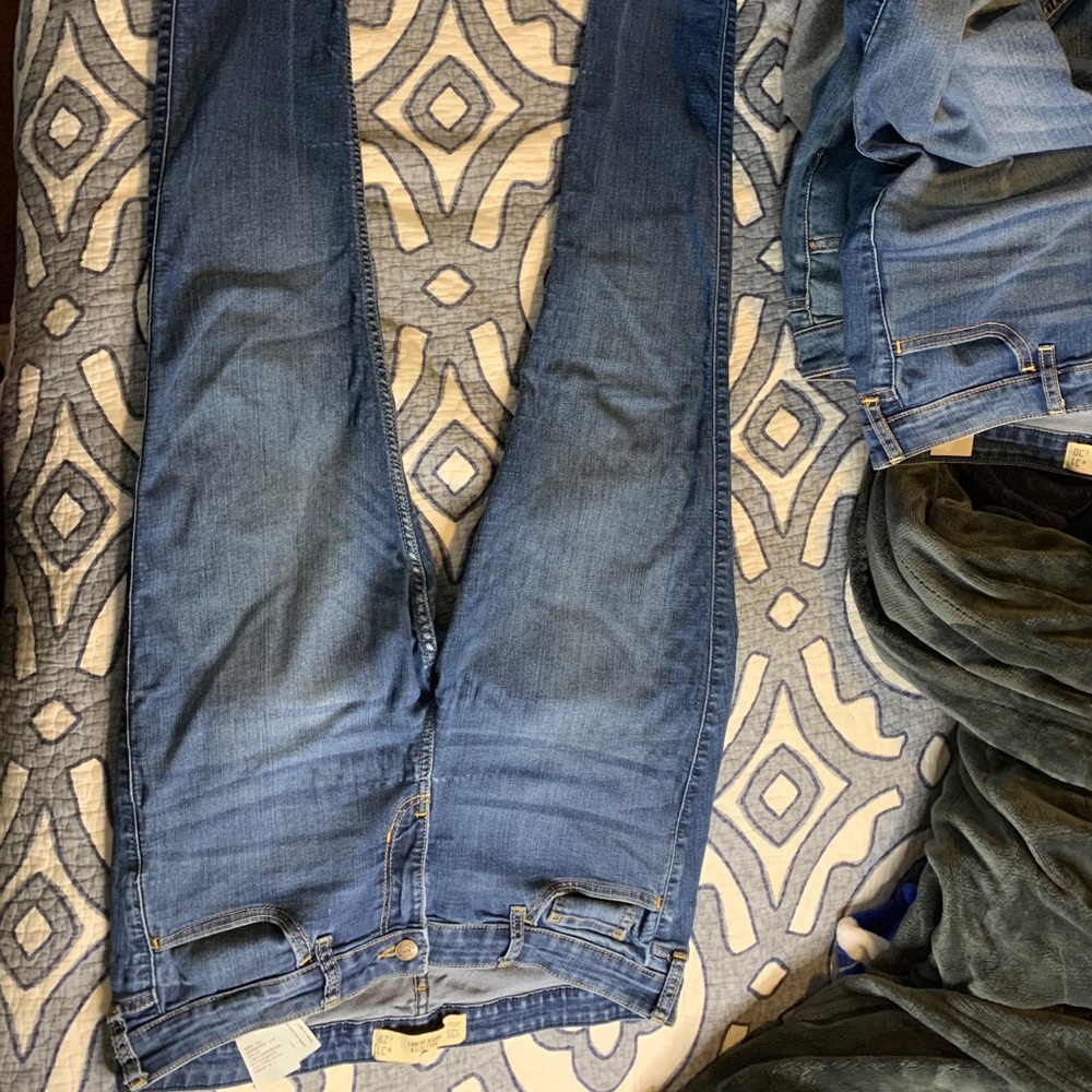 Hollister jeans